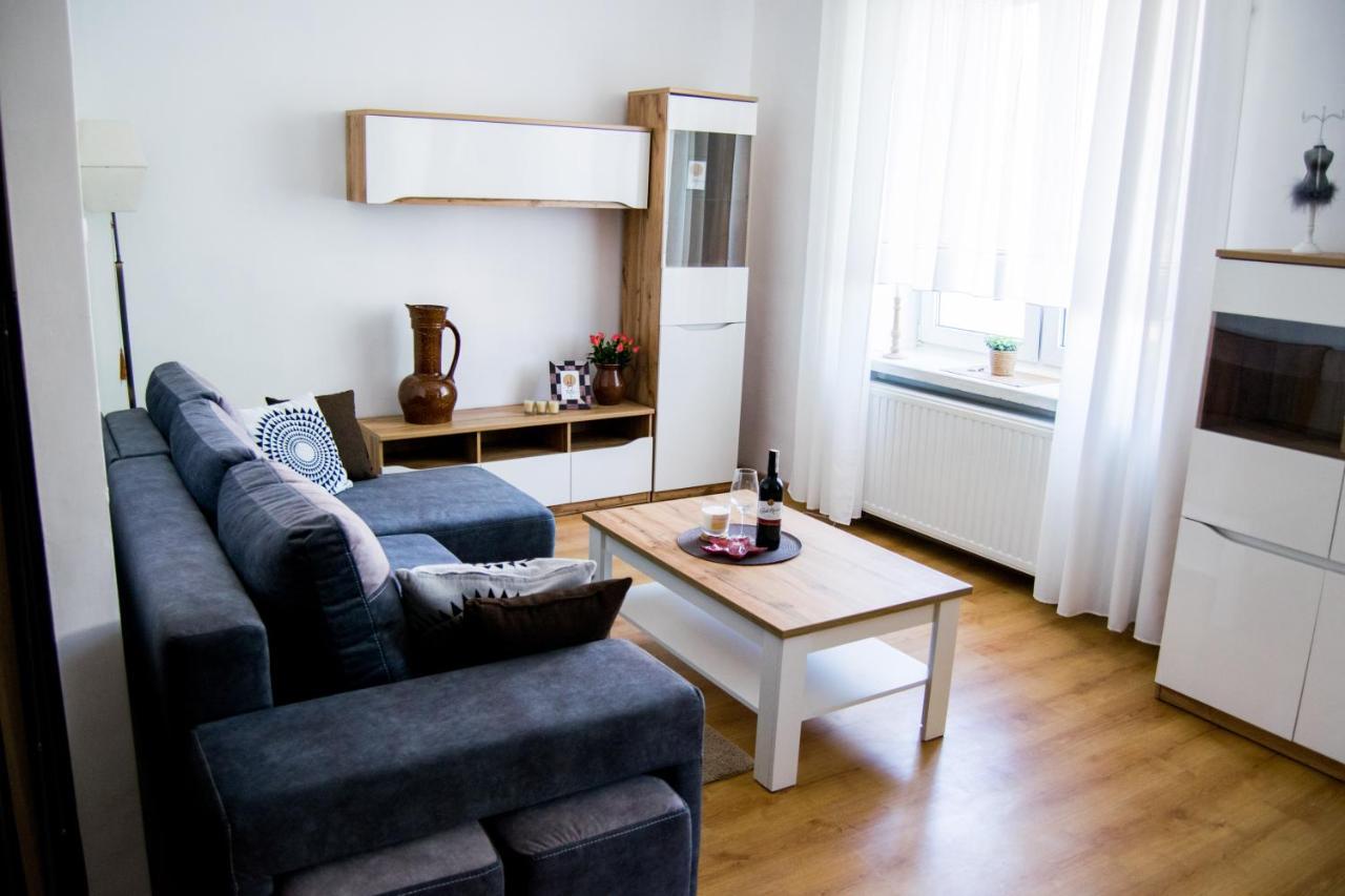 Apartmán Color 24 Apartament V Stalowa Wola Exteriér fotografie